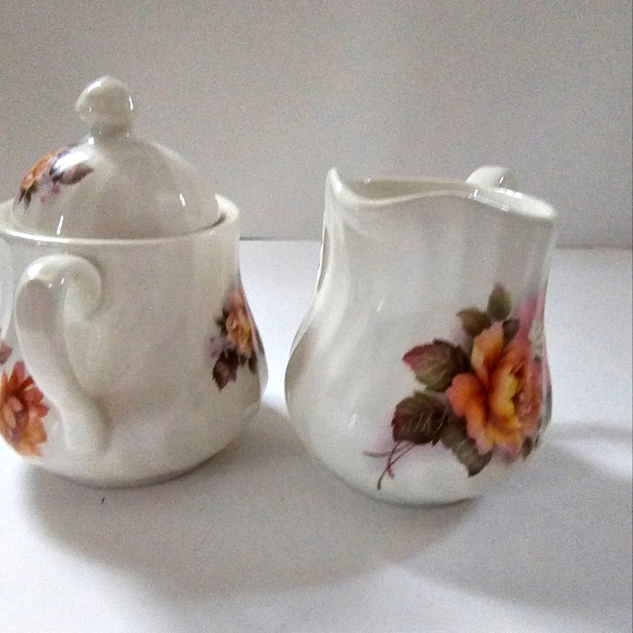 Cream and Sugar dish Vintage Royal Grafton two handle rare made in England - Picture 3 of 8